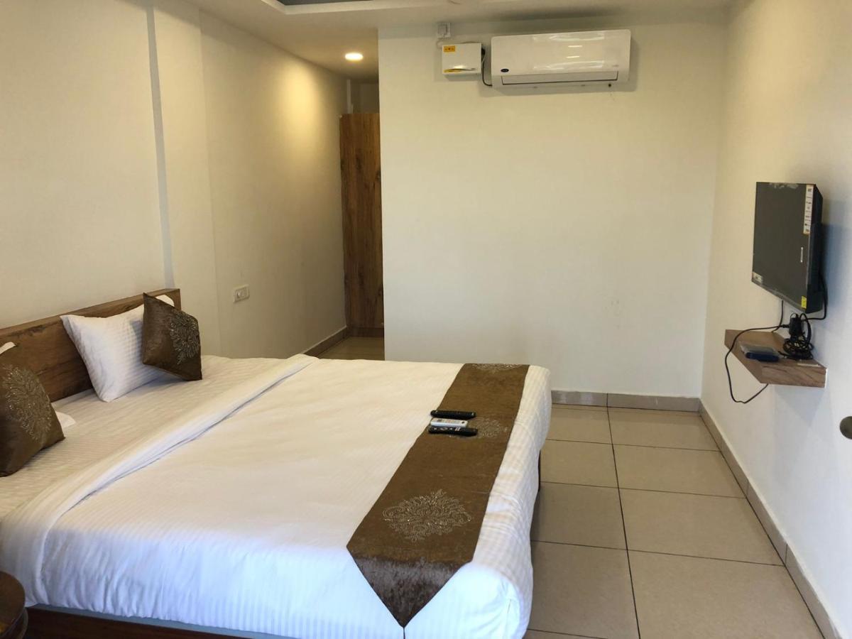 Hotel Amulya Regency Bayappanhalli Exteriér fotografie